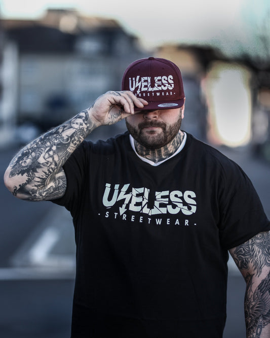Useless Snapback Cap, Bordeaux