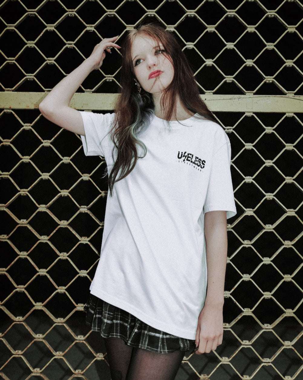 Arms Peace - T-Shirt