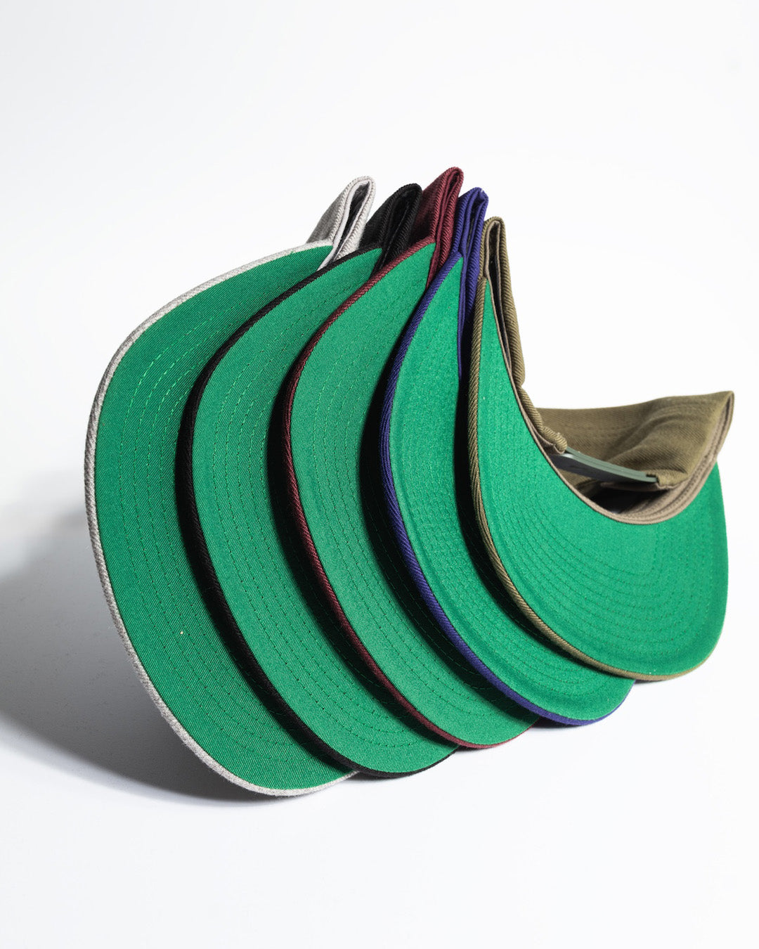 Useless Snapback Cap, Schwarz