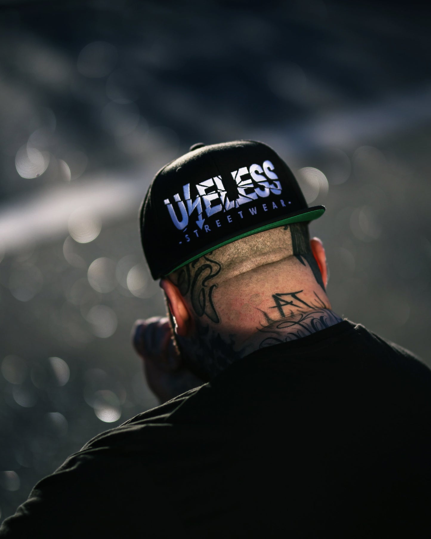 Useless Snapback Cap, Schwarz